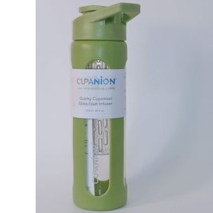 Cupanion water bottle & infuser.  New